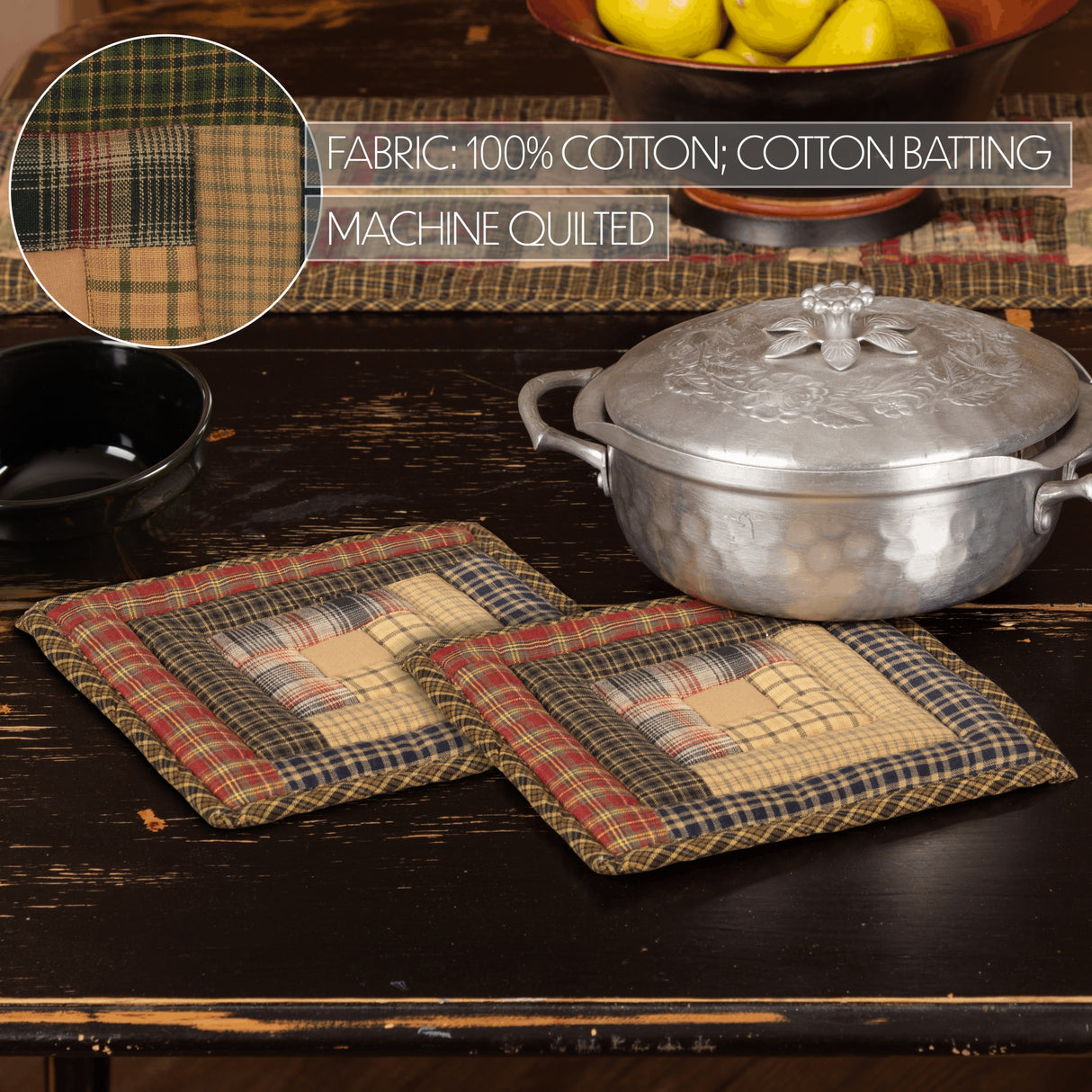 Tea Cabin Pot Holder Patchwork Set of 2 8x8