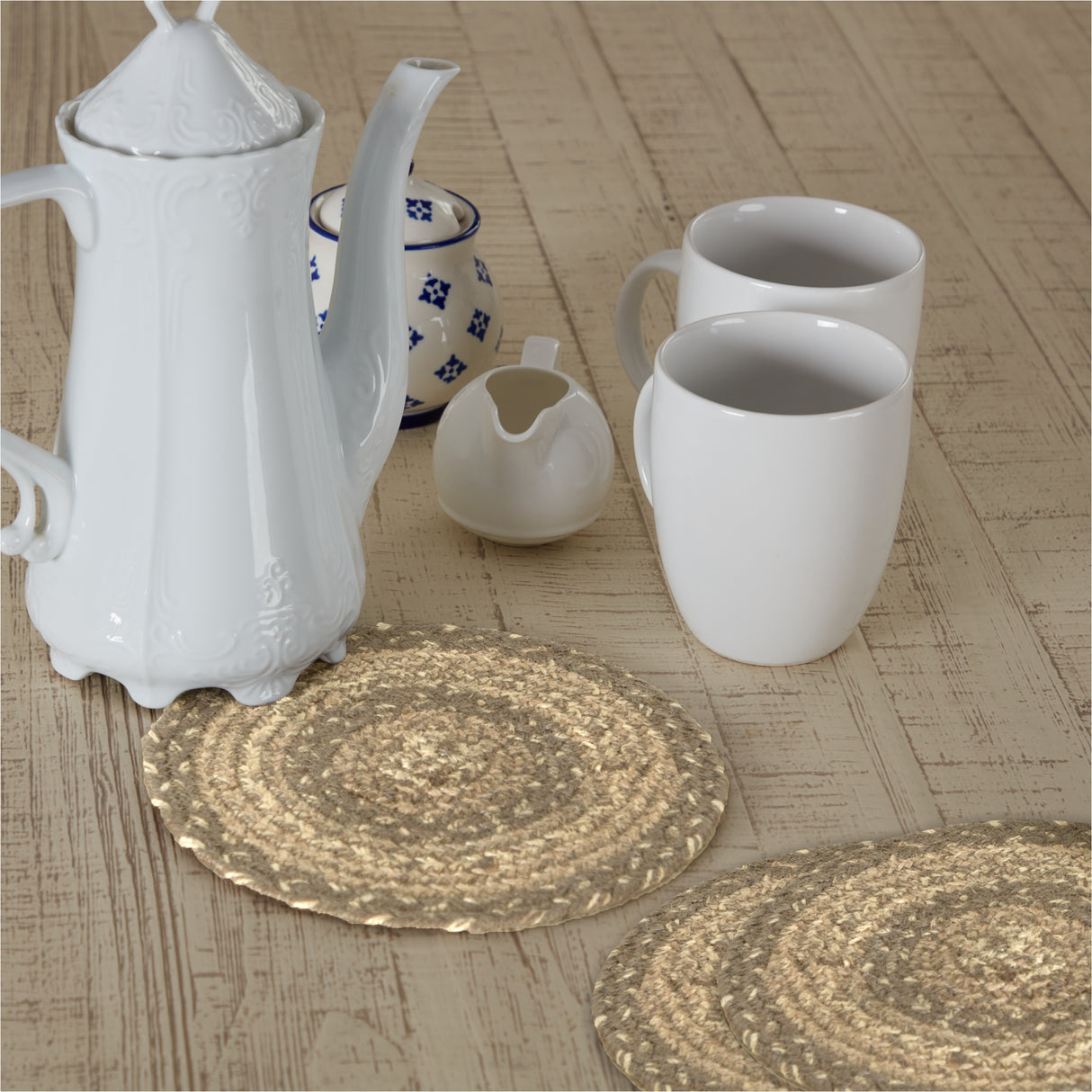 Cobblestone Jute Trivet 8, Set of 3