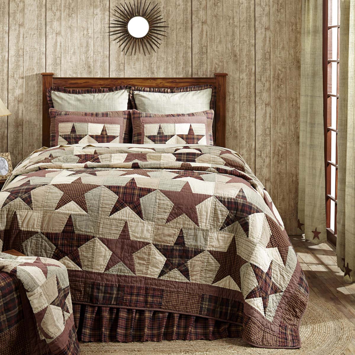 Abilene Star 5PC Burgundy Bedding Set Twin (1 Quilt, 2 Shams, 2 Pillowcases)