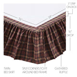Abilene Star 8PC Burgundy Bedding Set Twin (1 Quilt, 2 Shams, 2 Pillowcases, 1 Bedskirt, 2 Euros)