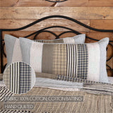 Ashmont 5 Piece Queen Quilt Set (1 Queen Quilt, 2 Standard Shams, 2 Standard Pillowcase)