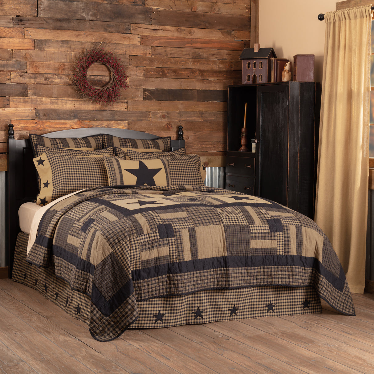 Black Check Star 5 Piece Quilt Set