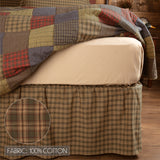 Cedar Ridge 6PC Cedar Green Bedding Set Queen (1 Quilt, 2 Shams, 2 Pillowcases, 1 Bedskirt)
