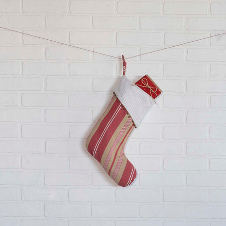 31981-Vintage-Stripe-Stocking-11x15-image-1