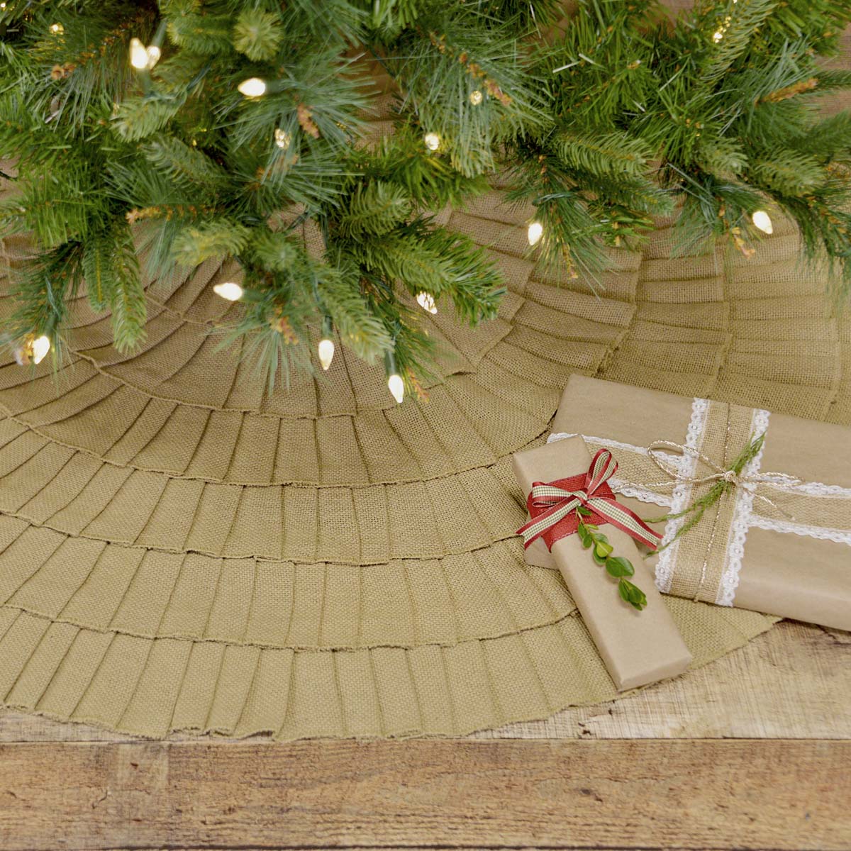 32253-Festive-Natural-Burlap-Ruffled-Tree-Skirt-48-image-1