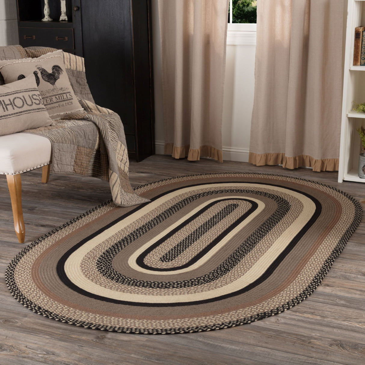 70195-Sawyer-Mill-Charcoal-Creme-Jute-Rug-Oval-w-Pad-60x96-image-9