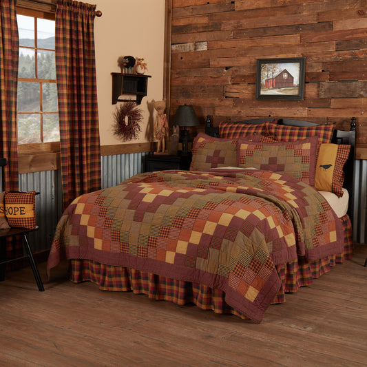 45603-Heritage-Farms-California-King-Quilt-130Wx115L-image-3