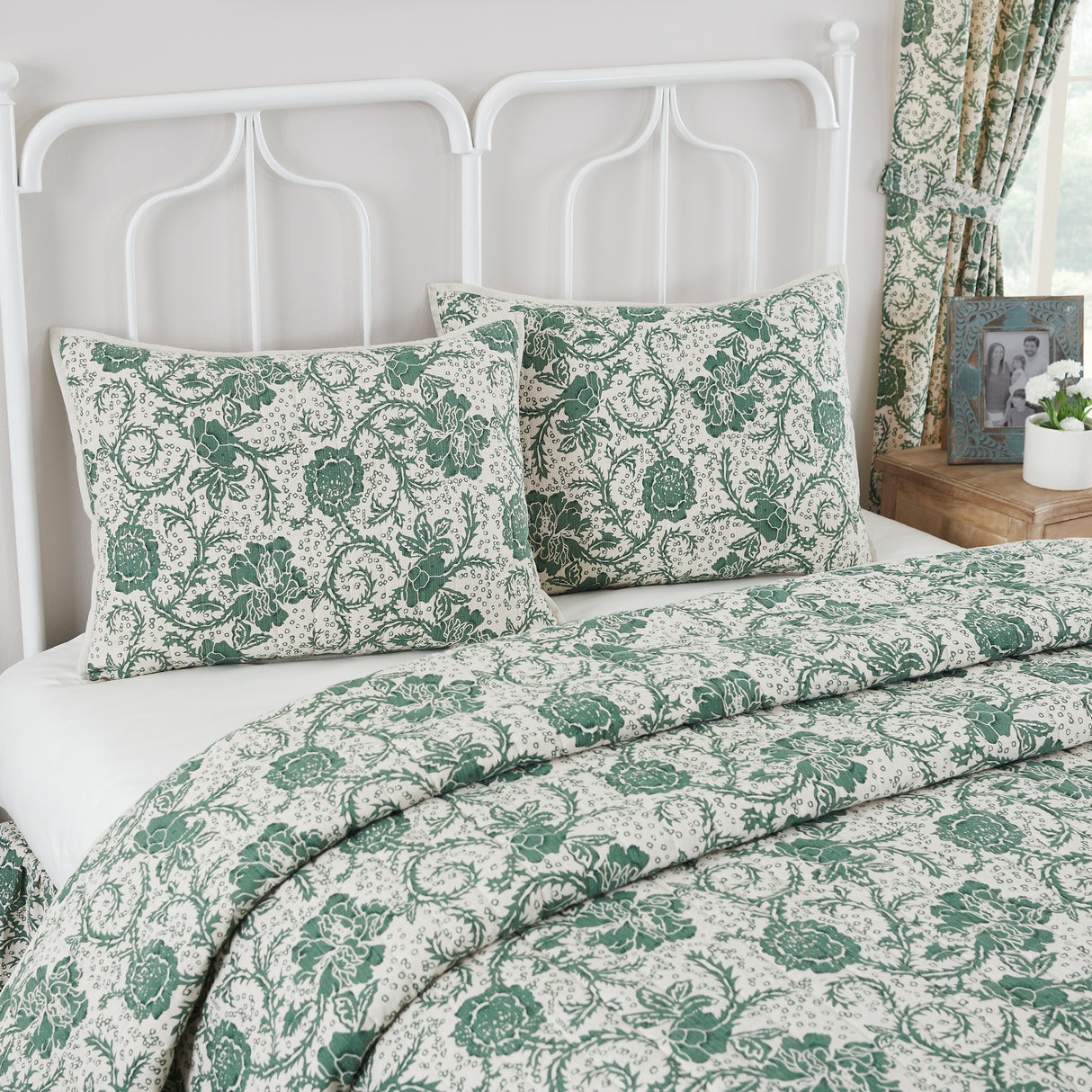 81219-Dorset-Green-Floral-Standard-Sham-21x27-image-3