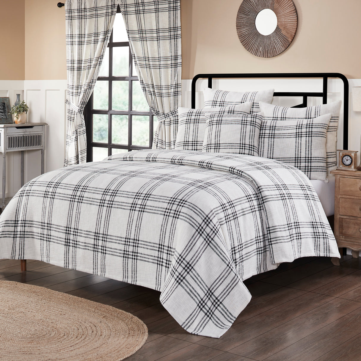 80290-Black-Plaid-King-Coverlet-97x110-image-3