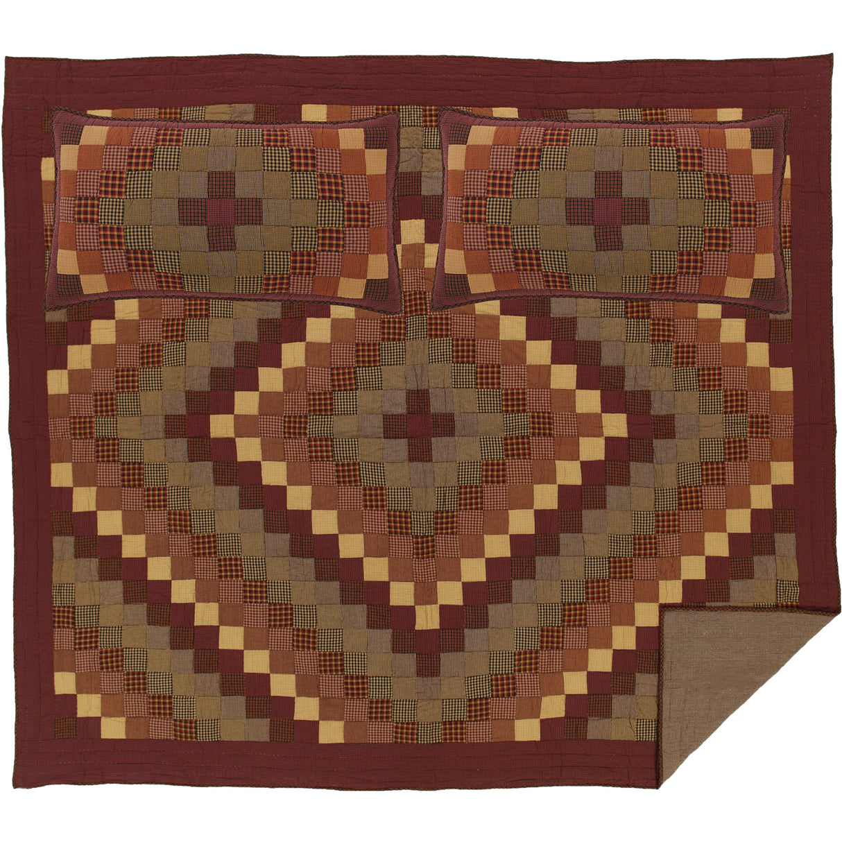 51745-Heritage-Farms-California-King-Quilt-Set-1-Quilt-130Wx115L-w-2-Shams-21x37-image-4