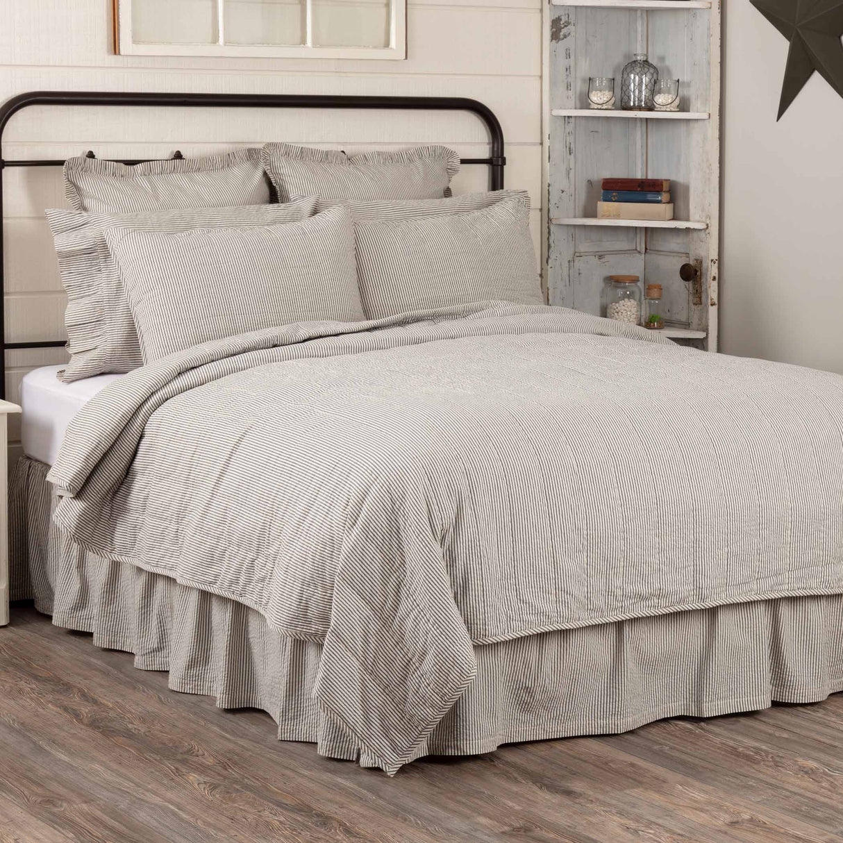 51874-Hatteras-Seersucker-Blue-Ticking-Stripe-King-Quilt-Coverlet-105Wx95L-image-3