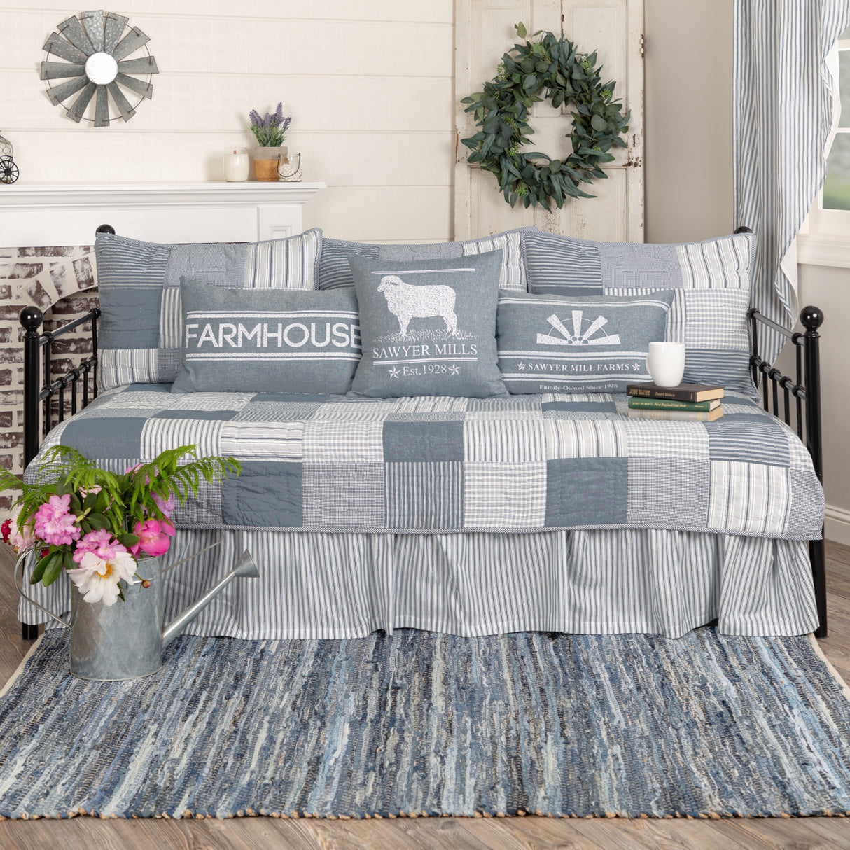 60150-Sawyer-Mill-Blue-5pc-Daybed-Quilt-Set-1-Quilt-1-Bed-Skirt-3-Standard-Shams-image-3