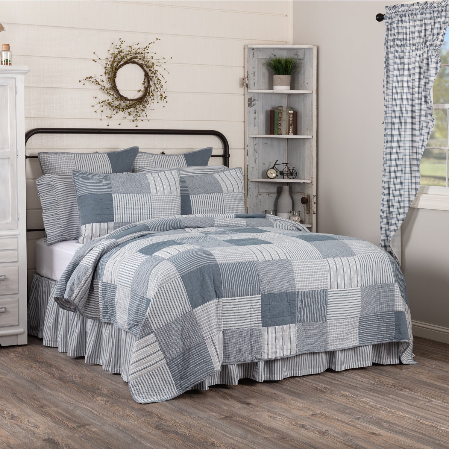Sawyer Mill Quilt – VHC Brands Home Decor