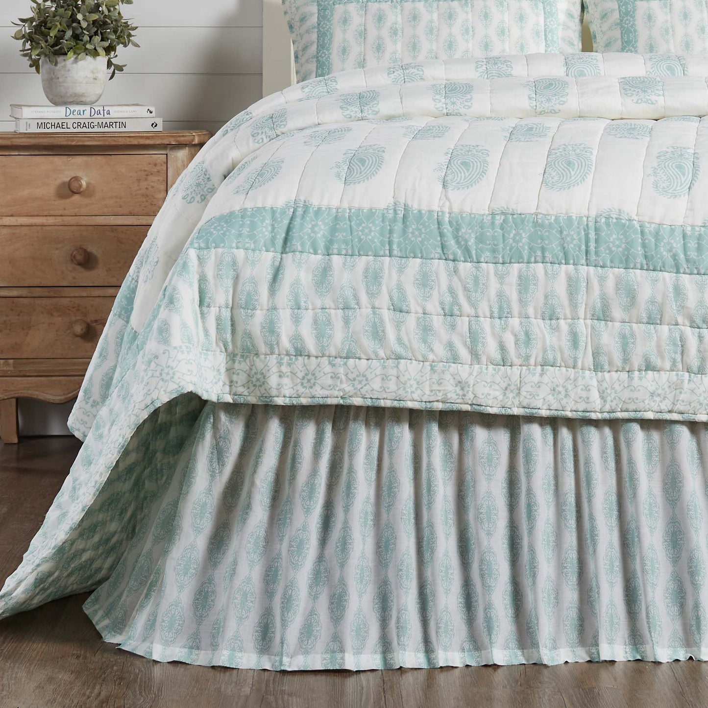 70046-Avani-Sea-Glass-Queen-Bed-Skirt-60x80x16-image-5