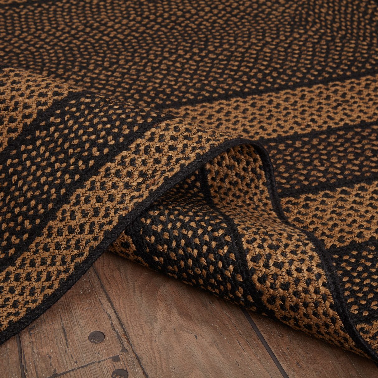 69406-Black-Tan-Jute-Rug-Rect-w-Pad-60x96-image-4