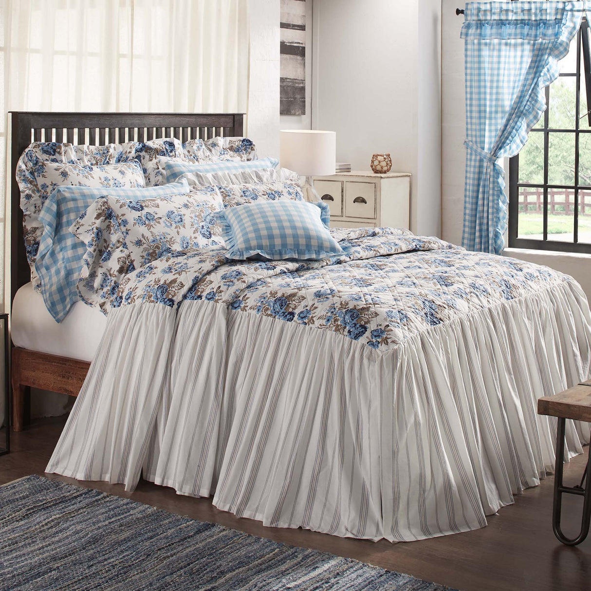 69995-Annie-Blue-Floral-Ruffled-Queen-Coverlet-80x60-27-image-3