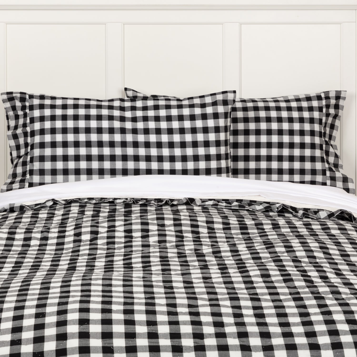 40451-Annie-Buffalo-Black-Check-Standard-Pillow-Case-Set-of-2-21x30-4-image-3