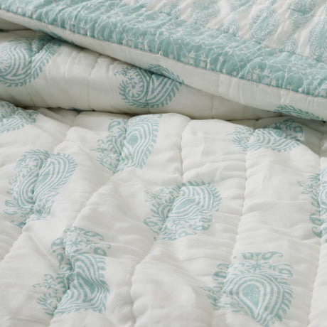 70041-Avani-Sea-Glass-Luxury-King-Quilt-120Wx105L-image-4