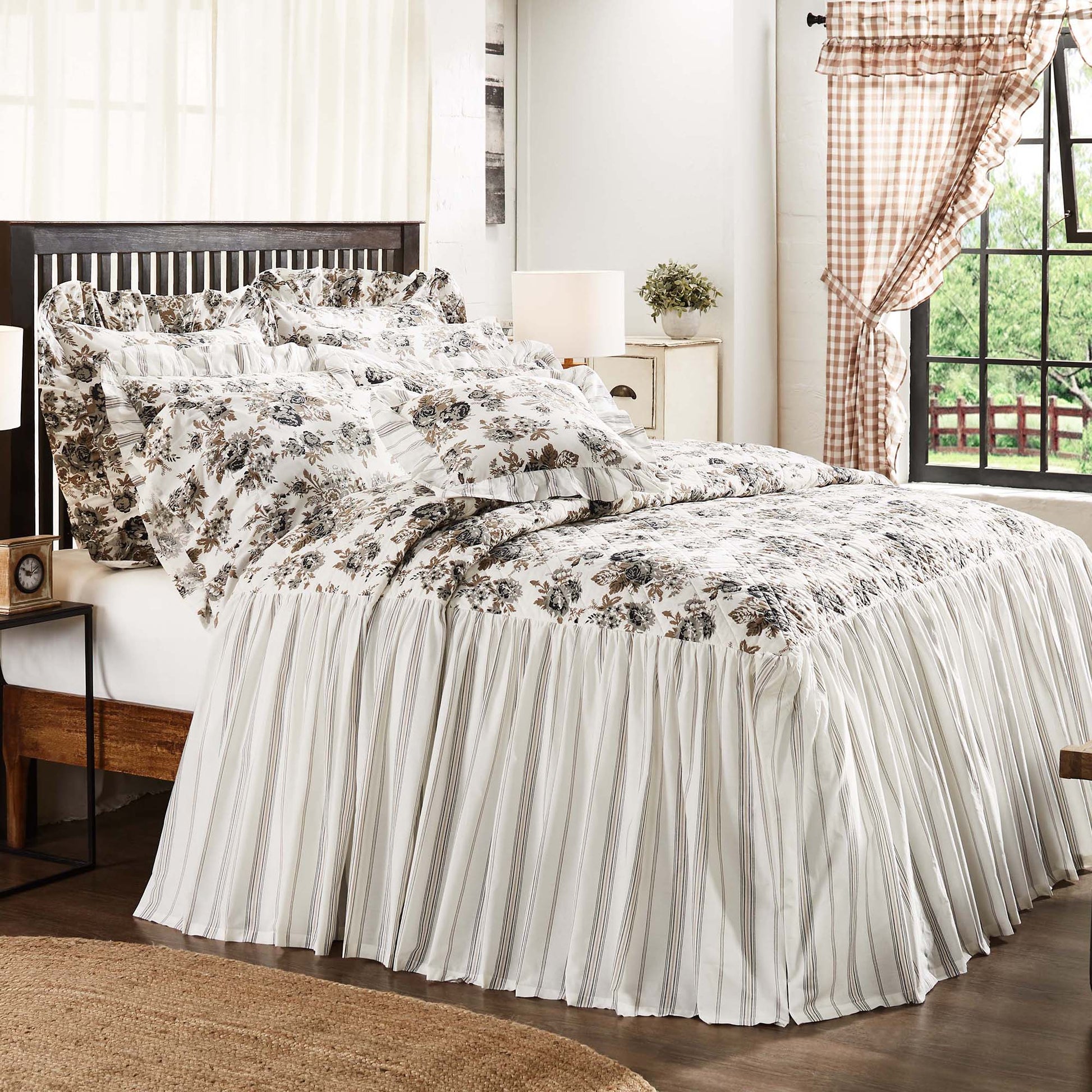 70013-Annie-Portabella-Floral-Ruffled-Twin-Coverlet-76x39-27-image-4