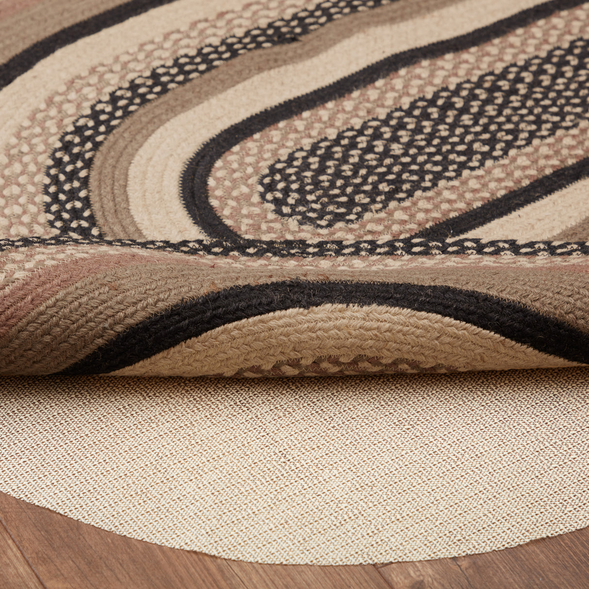 69400-Sawyer-Mill-Charcoal-Creme-Jute-Rug-Oval-w-Pad-36x60-image-6