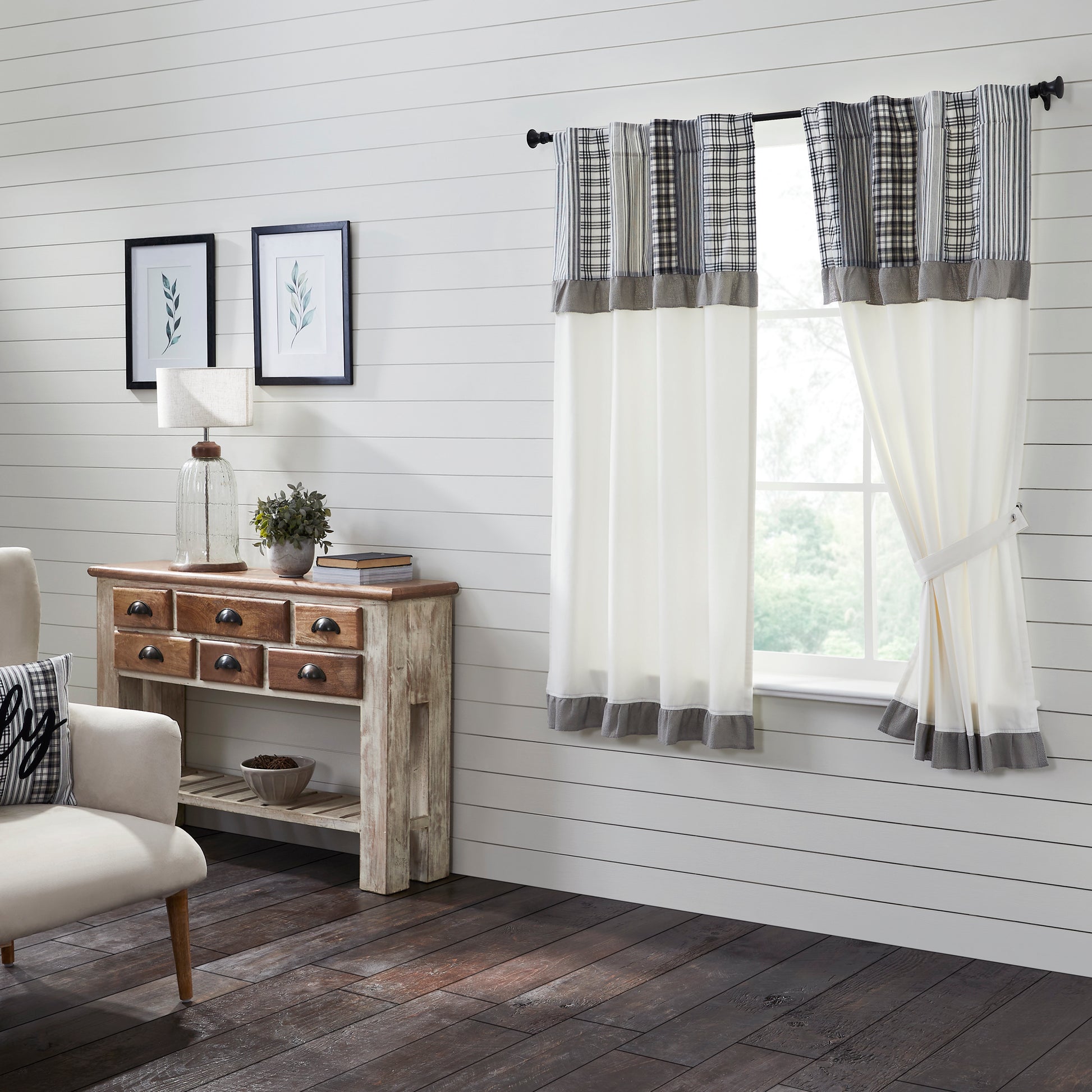 80462-Sawyer-Mill-Black-Short-Panel-with-Attached-Patchwork-Valance-Set-of-2-63x36-image-6