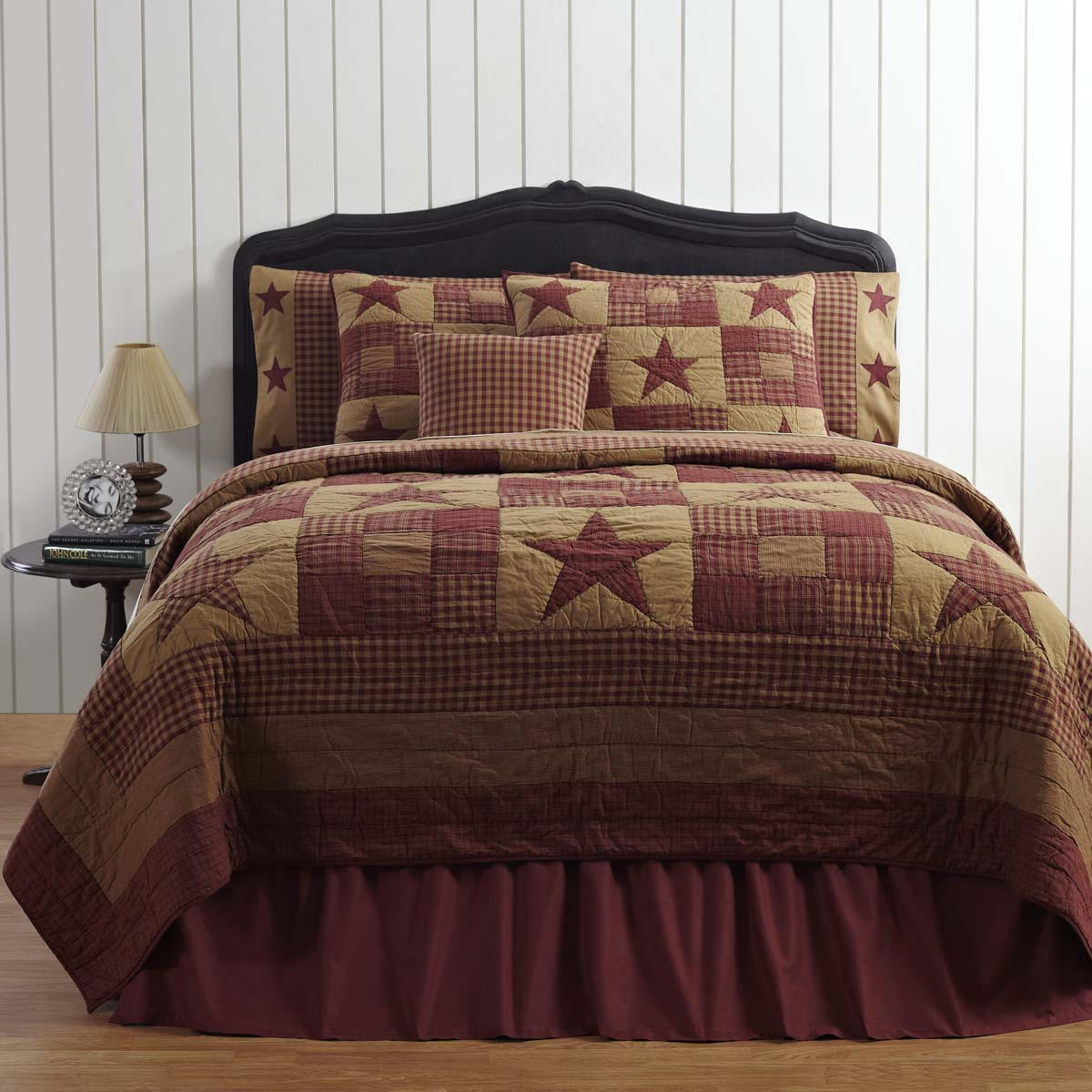 RESERVED Bundle Burgundy Star KING Printed Quilt and Throw Set and Oval Star hot Rug