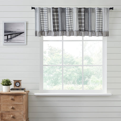 80465-Sawyer-Mill-Black-Patchwork-Valance-19x90-image-6