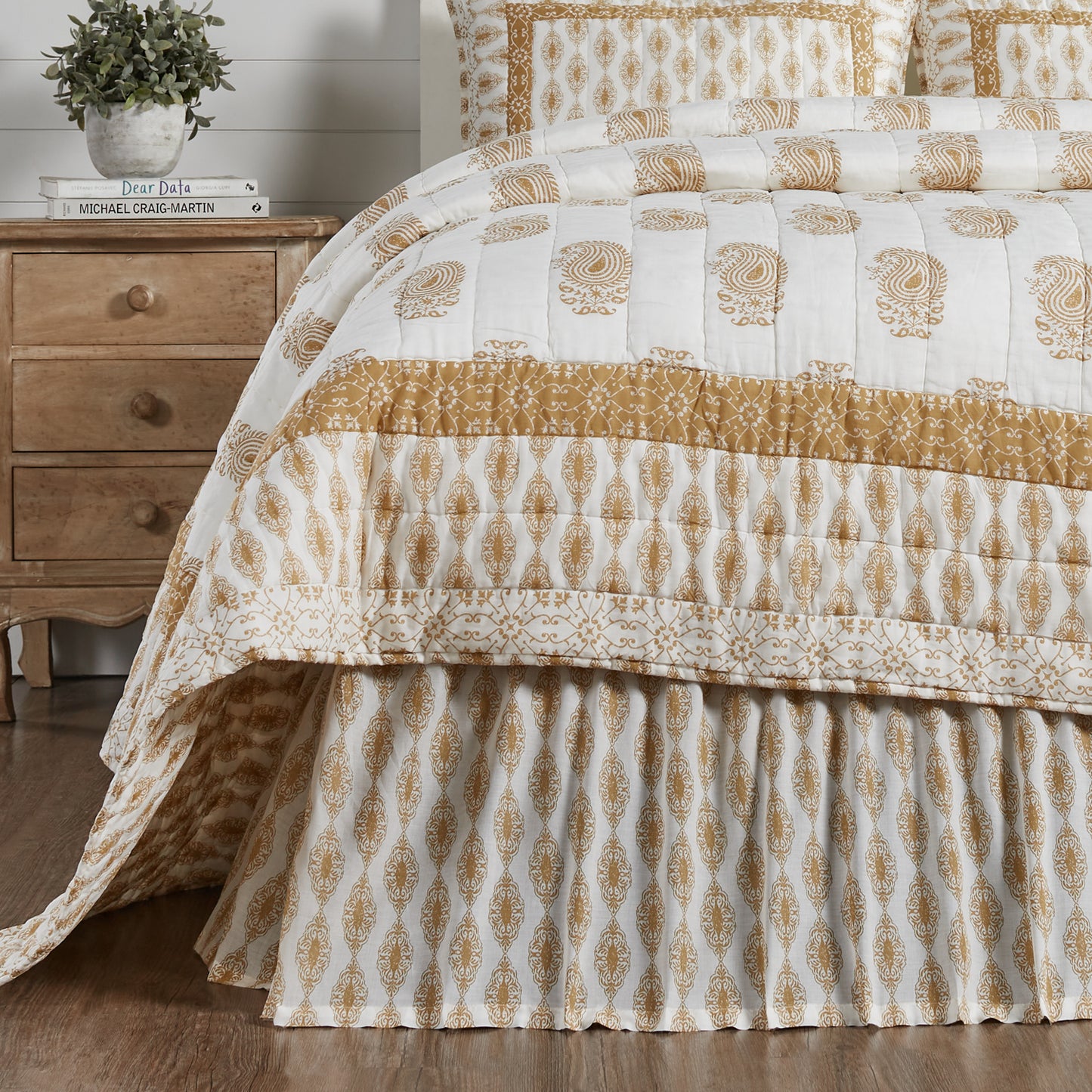 70036-Avani-Gold-King-Bed-Skirt-78x80x16-image-4