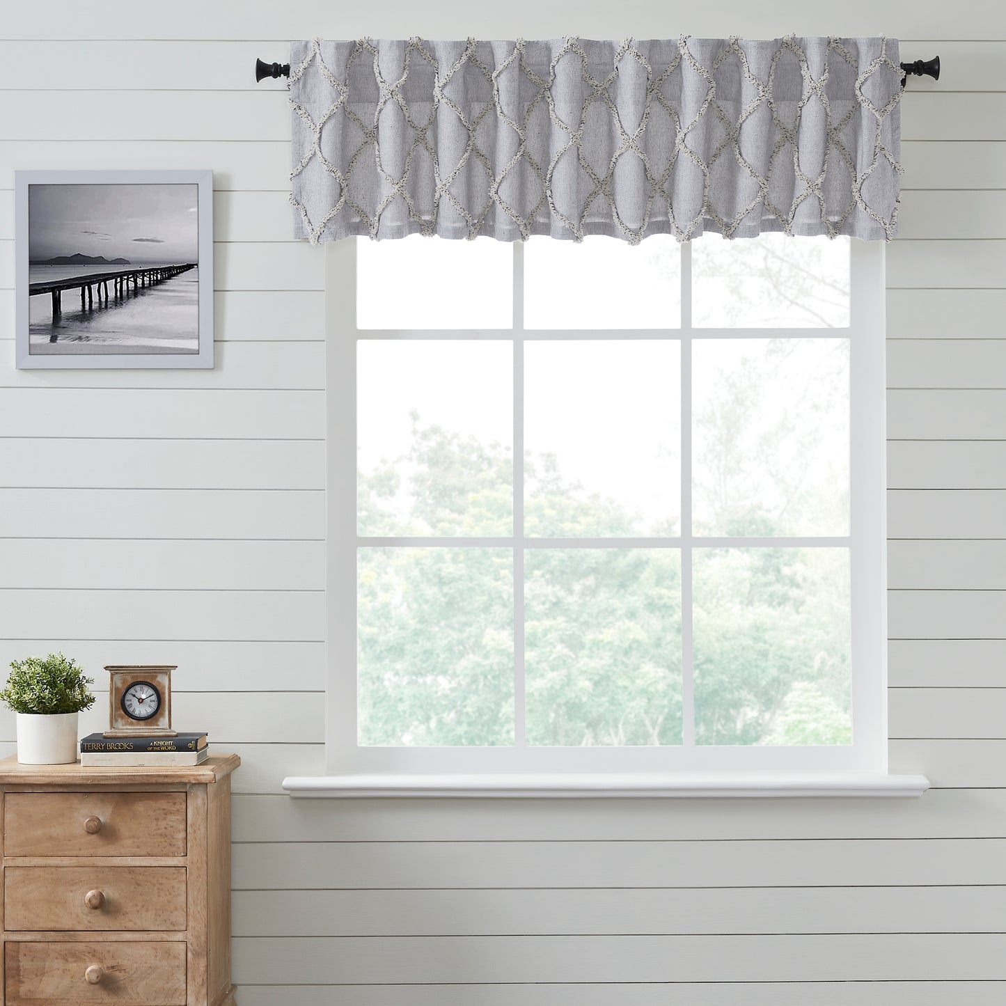 80517-Frayed-Lattice-Creme-Black-Valance-16x90-image-1