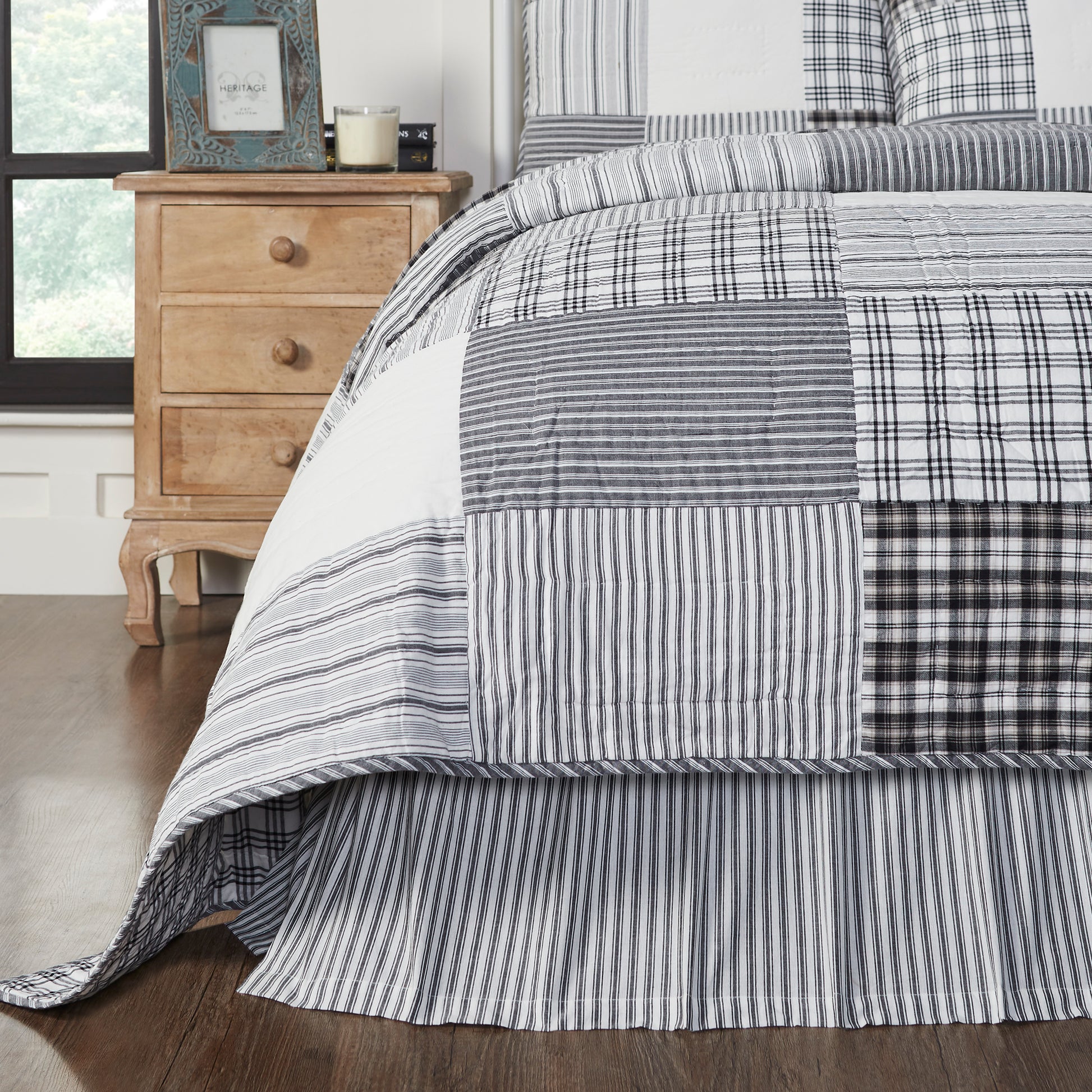 80455-Sawyer-Mill-Black-Ticking-Stripe-Twin-Bed-Skirt-39x76x16-image-2