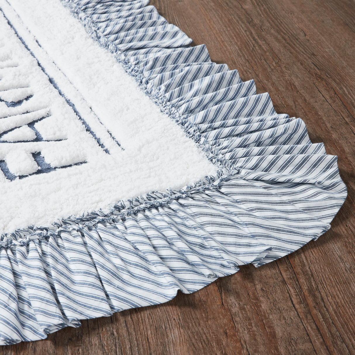 80285-Sawyer-Mill-Blue-Farmhouse-Bathmat-27x48-image-6